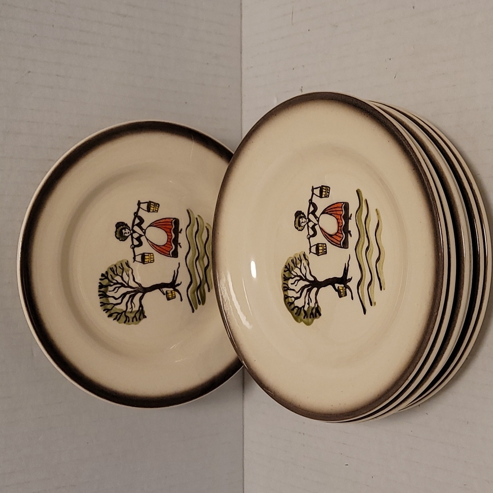 Set of 7 Vintage Metlox Poppytrail Homestead Bread and Butter Plates